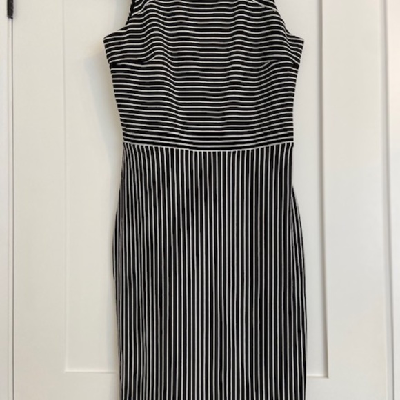 Banana Republic Dress 6 - Picture 4 of 4